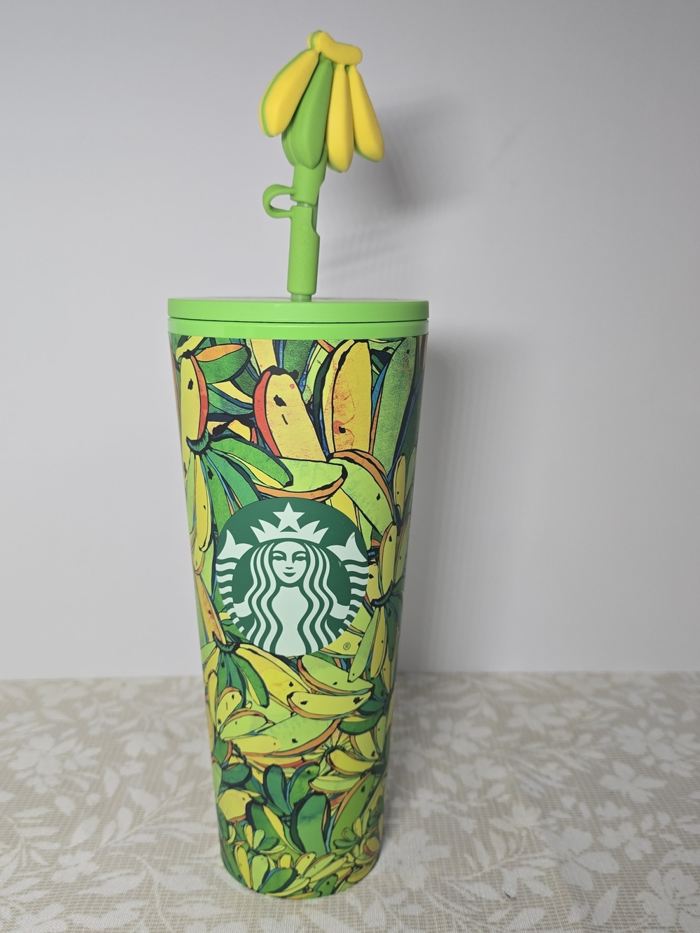 Starbucks Farm Rio banana board cold cup tumbler perfect condition